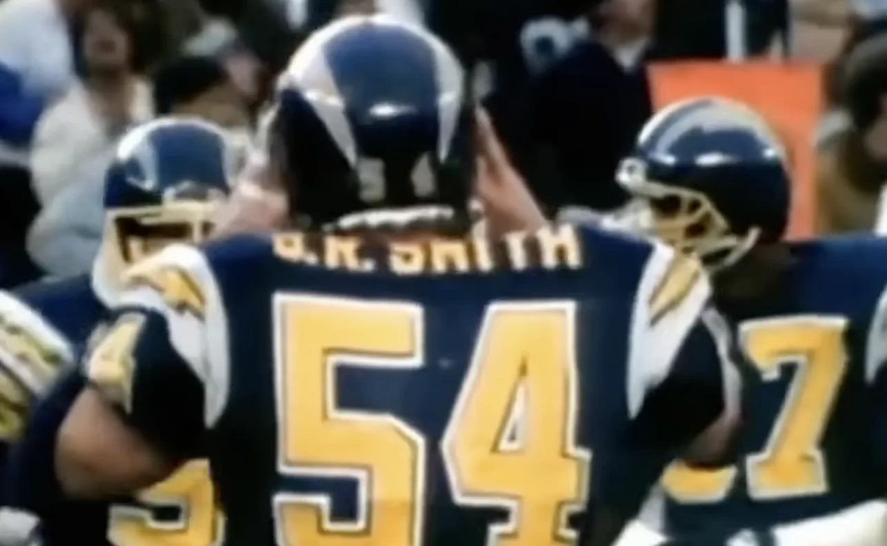 Billy Ray Smith Jr., Chargers Linebacker And College Football Hall Of Famer, Dead At 64 From CTE