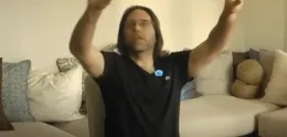 Keith Raniere hand gestures