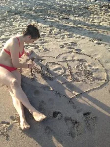 Ayries schemes on the beach.