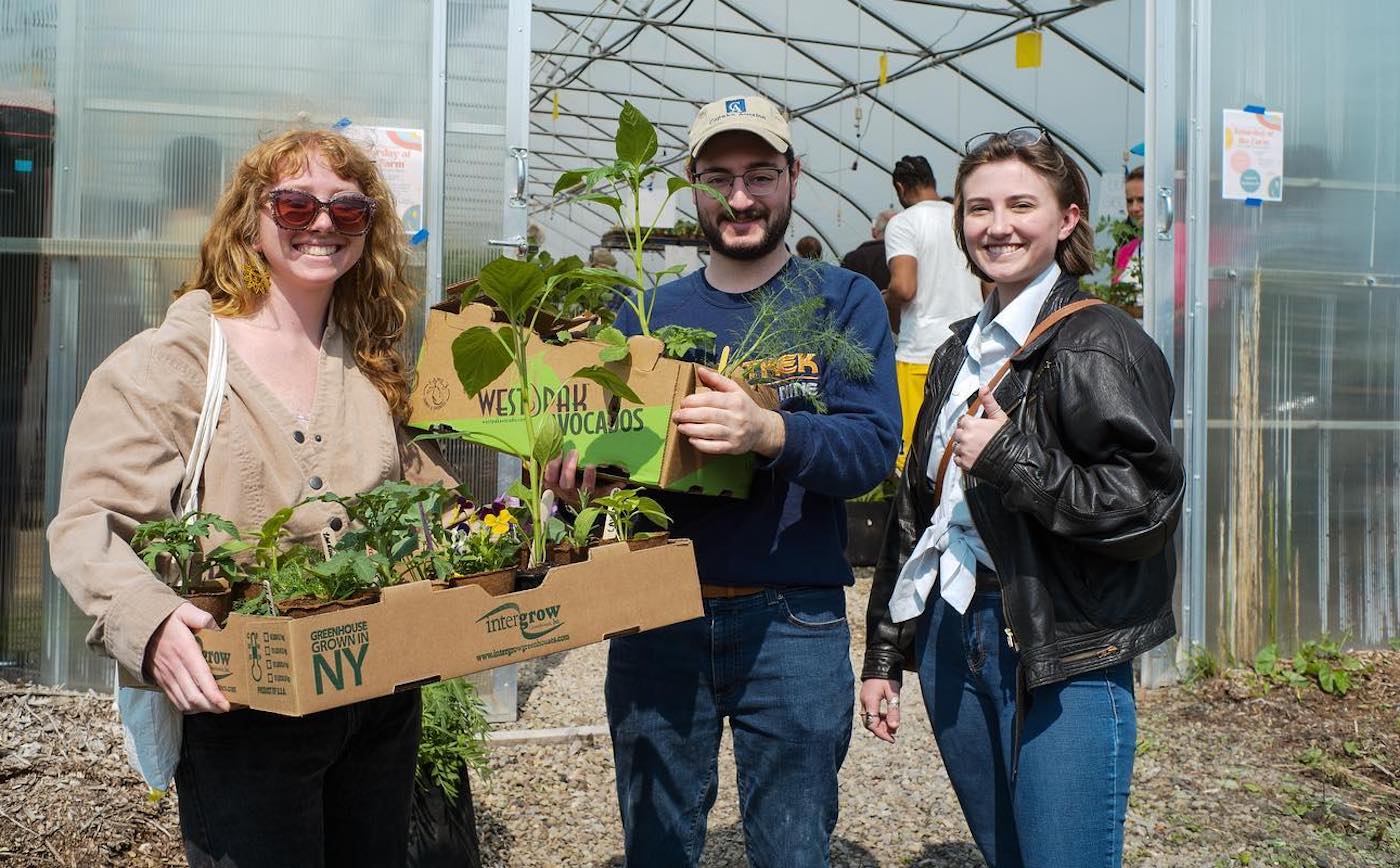 URBAN FARM DAY Sat, August 26, 2023, 10am-3pm FREE, self-guided, featuring 16+ area urban farms
