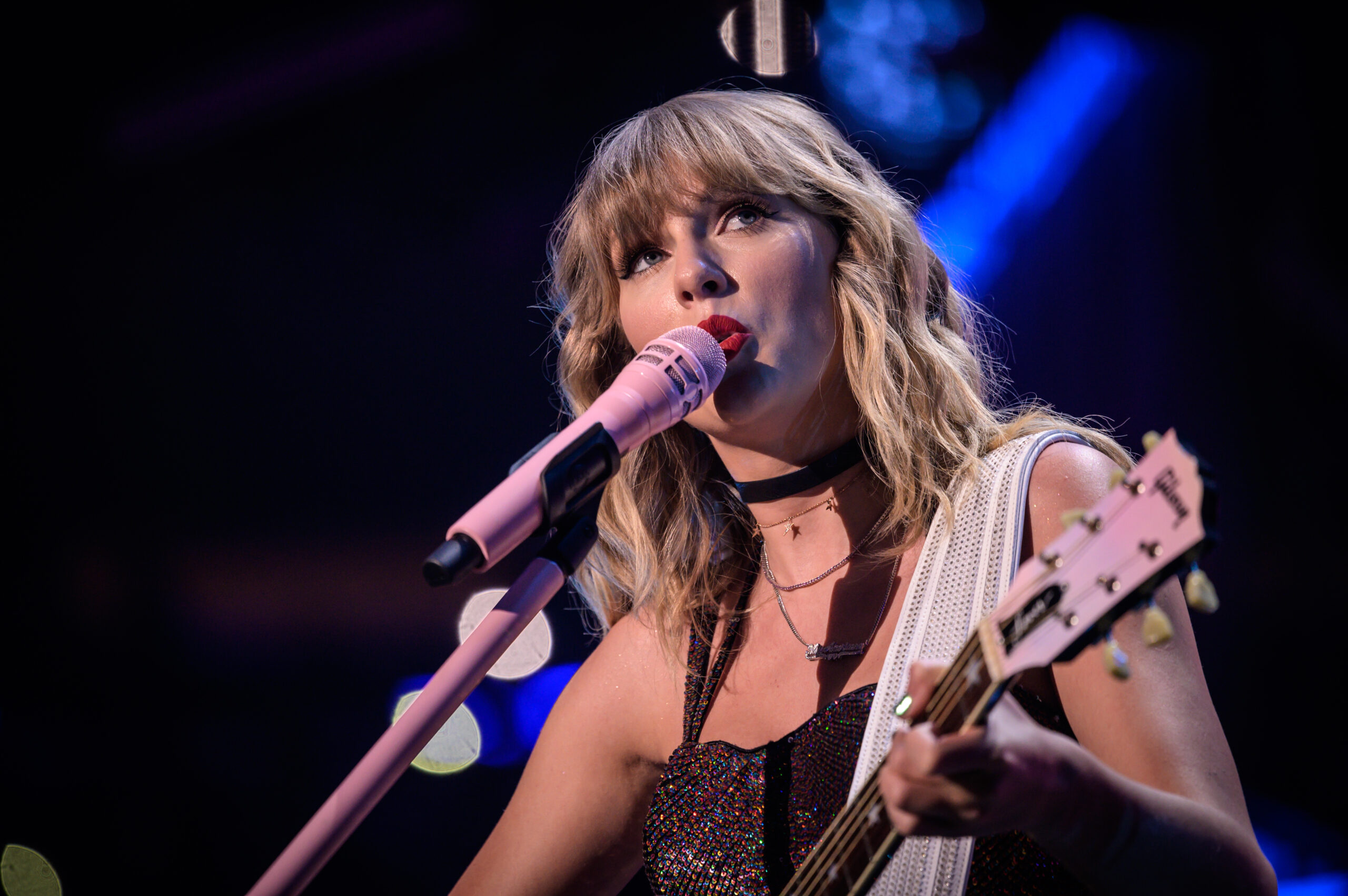 Taylor Swift And Kanye West Are Fighting For The Same Headlines On Thursday And Sources Say Both Teams Know It