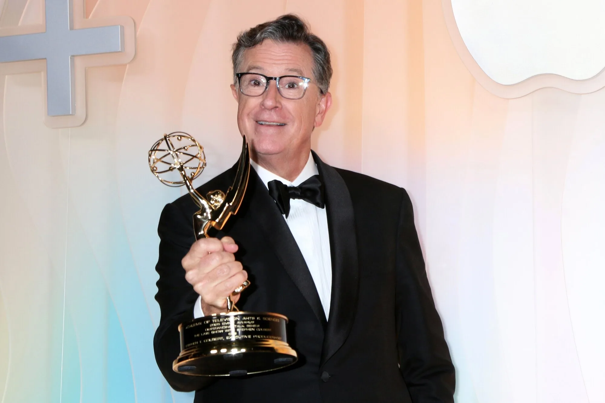 Colbert The Late Show Sign Sold For $102,100 And Now Sits On The Roof Of A West Hollywood Restaurant