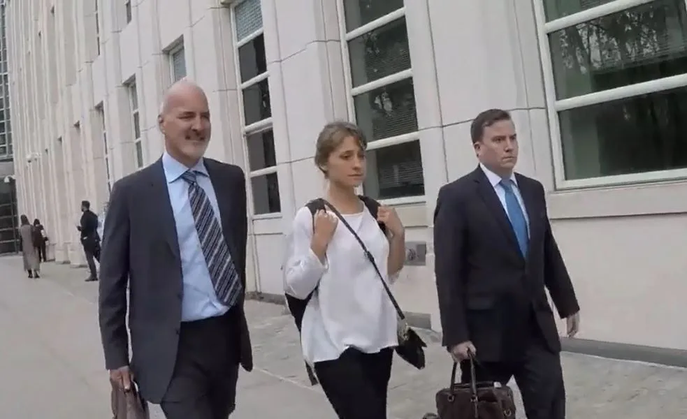 Allison Mack’s lawyers – on behalf of all defendants – inform court of defense motions expected by mid-November