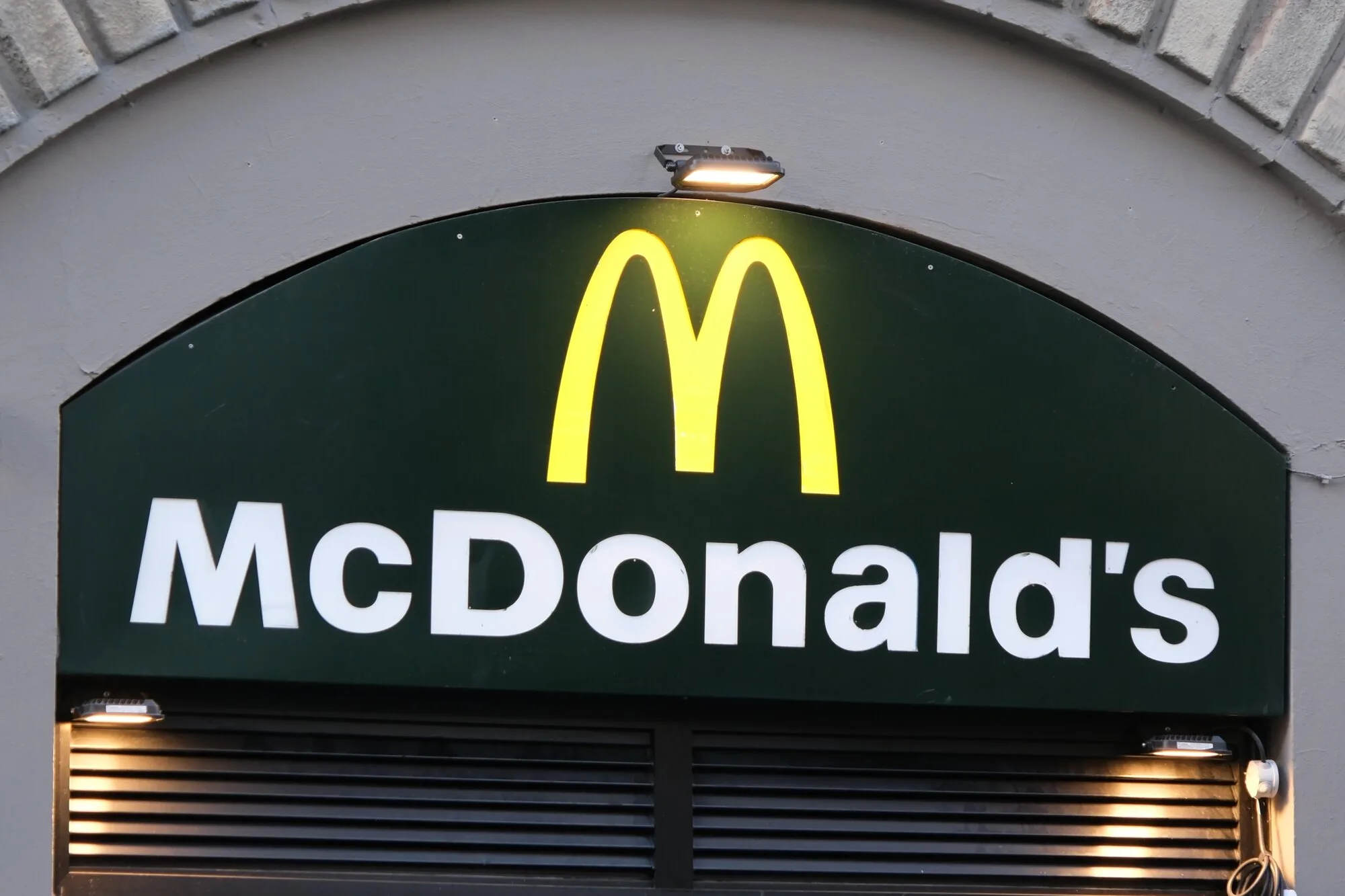 McDonald's Worker Was Burned By Hot Fryer Oil A Coworker Allegedly Threw On Him