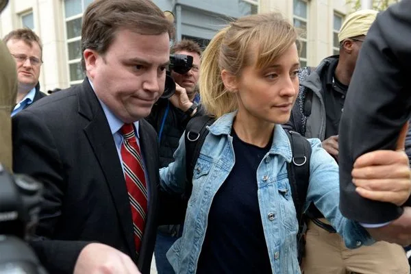 Allison Mack with her attorney Sean Buckley  headed to court.