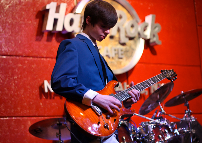 Hayden Fogle & The Ambassadors - Sat, 4/30