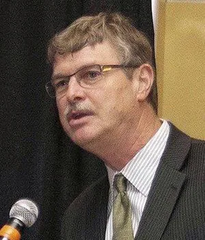Dyster, Council on Same Page on Firefighters Contract