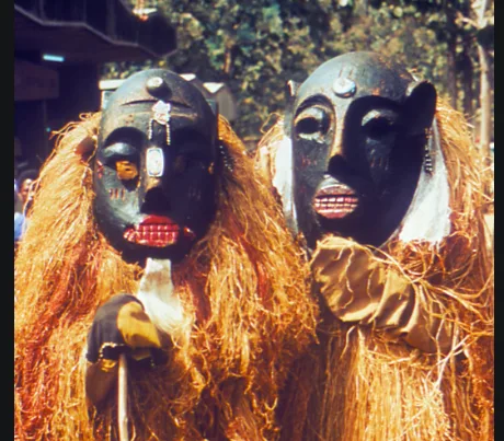 Little Known Story of Raniere Hiring ‘Witch Doctor’ to Help Harem Woman Have Avatar Baby