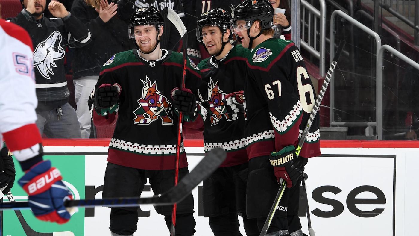 HOCKEY IN THE DESERT: Arizona Coyotes new home is the smallest in the NHL
