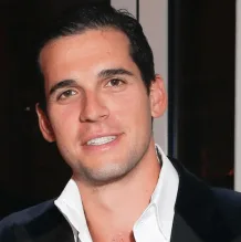 Oren Alexander, 37