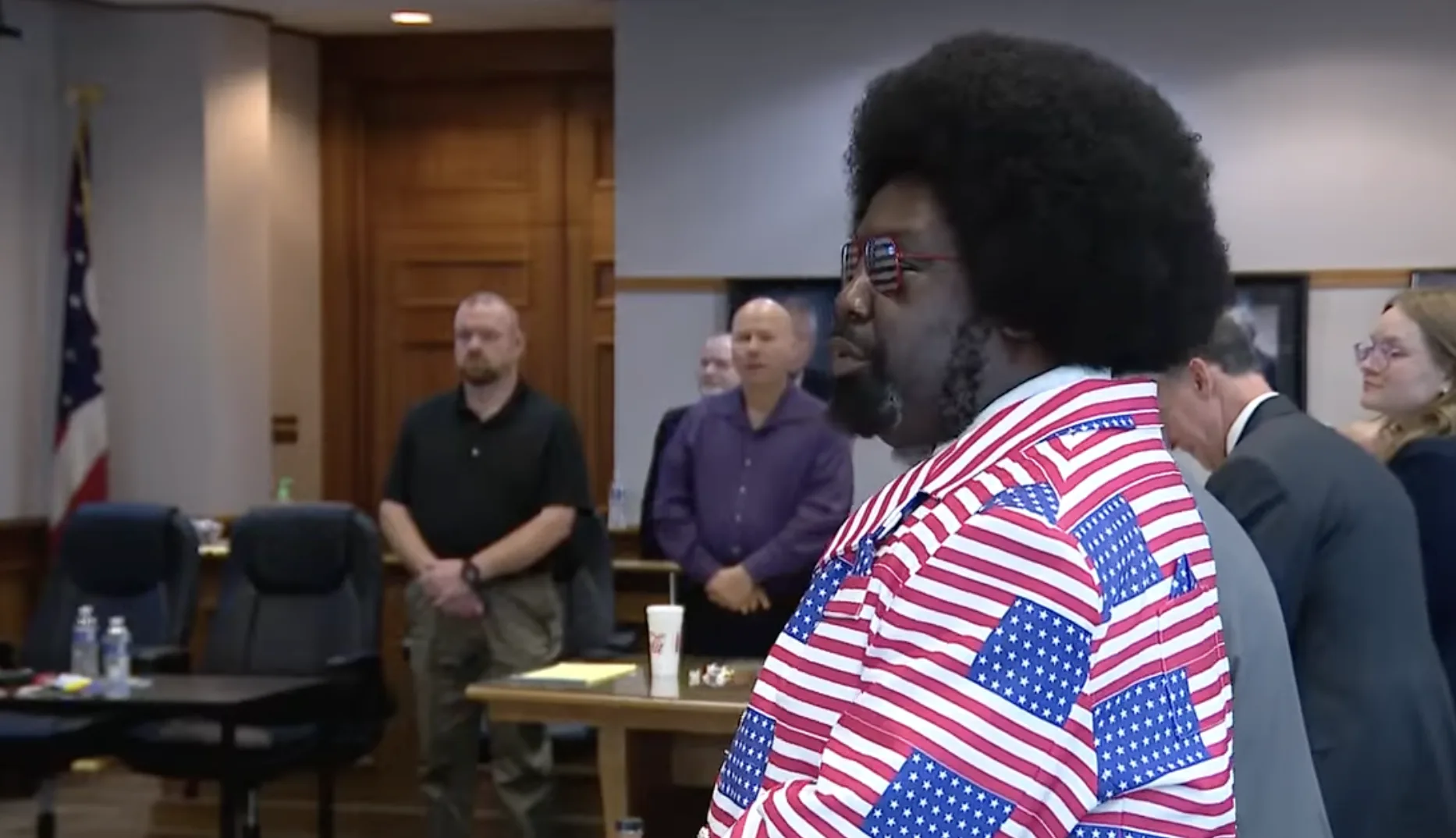 Afroman Showed Up To Court In A Full American Flag Suit And Now A Jury Is Deciding His Fate