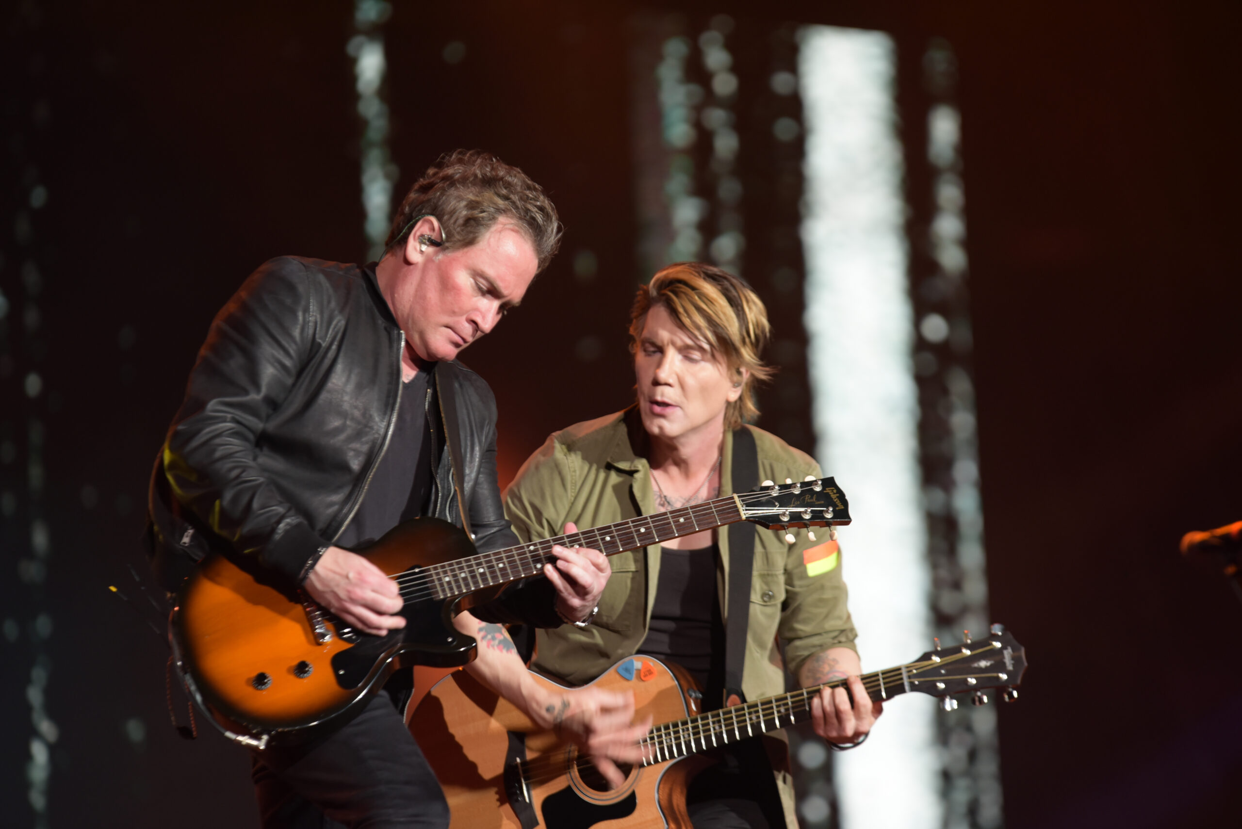 Goo Goo Dolls Concert Tour Is On Hold After John Rzeznik Was Diagnosed With Pneumonia
