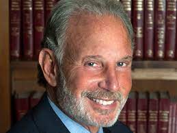 CONtempt of Court: Family Law Attorney Sues Mom Over Money He Still Holds