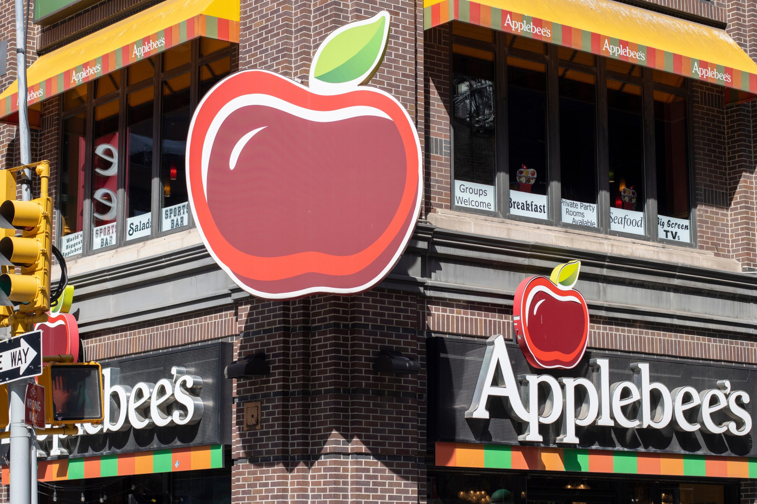 Applebee’s Says High Gas Prices Are Pulling Its Customers Away