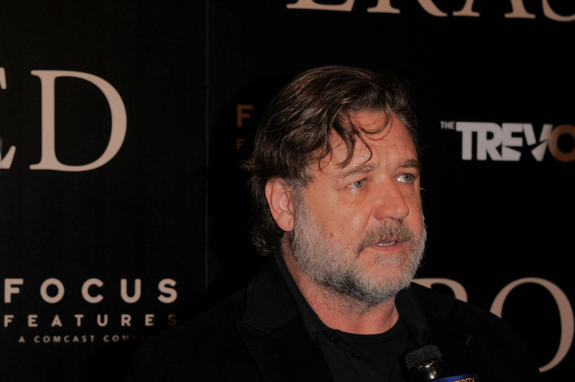 Russell Crowe And The Hemsworths Have A Movie Leaving Netflix On July 18