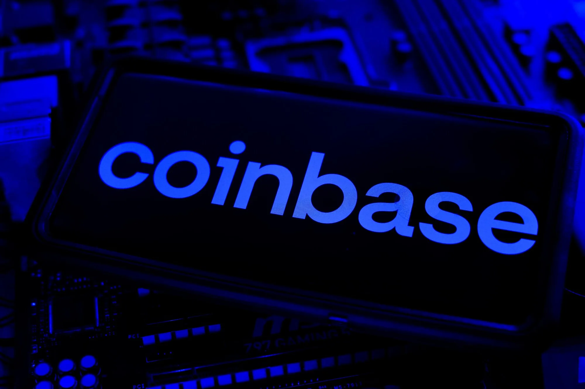 Coin Stock Falls 7 Percent After Posting A $359 Million Loss