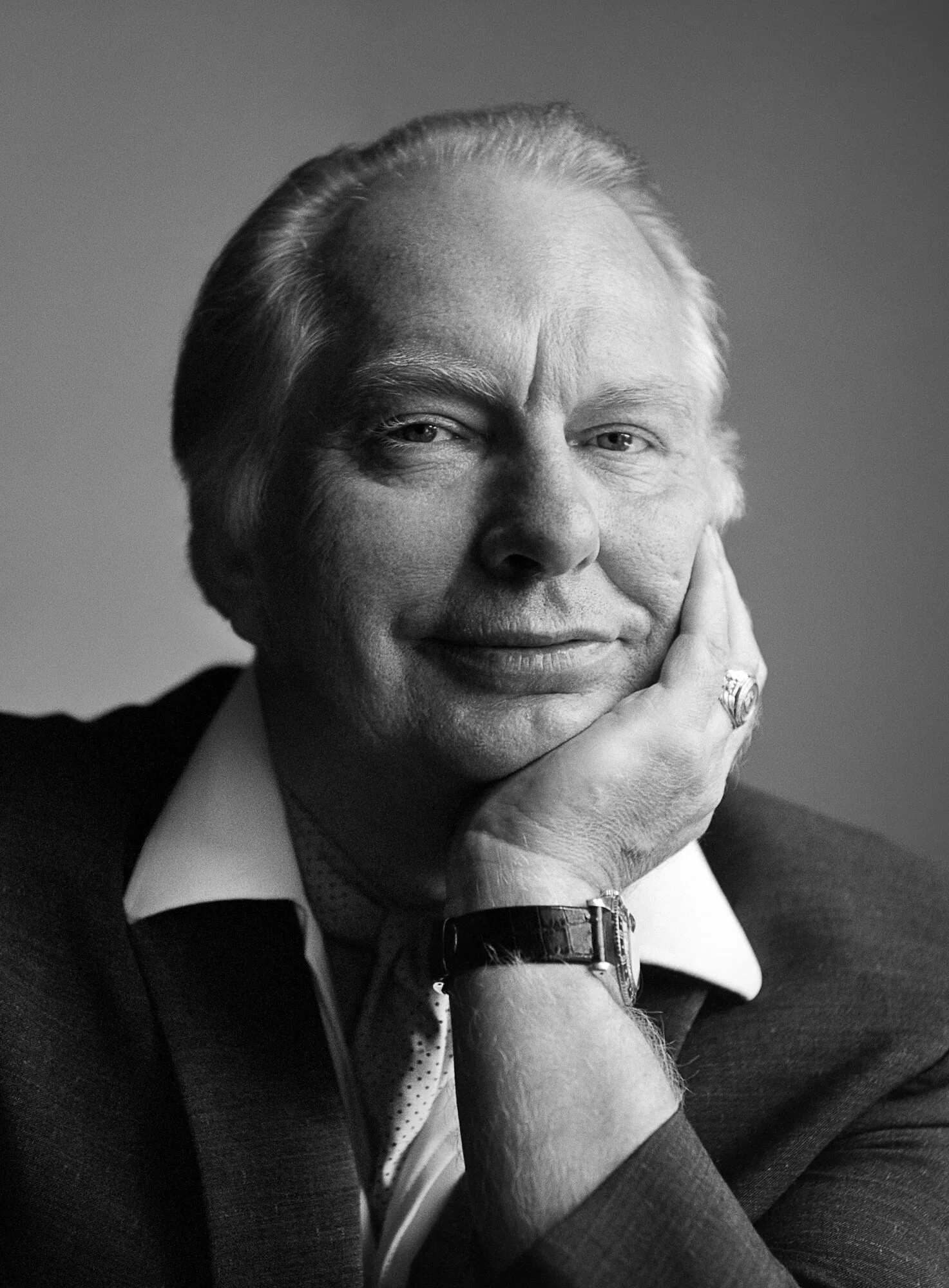 Reader: Debunking Raniere: He doesn’t have the charisma of L. Ron Hubbard, David Koresh, Rev. Sun Myung Moon, or Even Charlie Manson