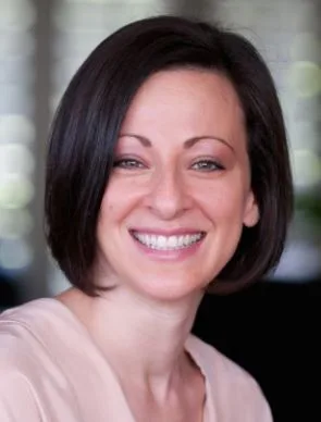 Lauren Salzman Brands Five Slaves Lying to Them About the Brand; Becomes the Leading Recruiter of DOS