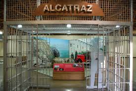 Alcatraz guards and prisoners discuss “Life On The Rock”