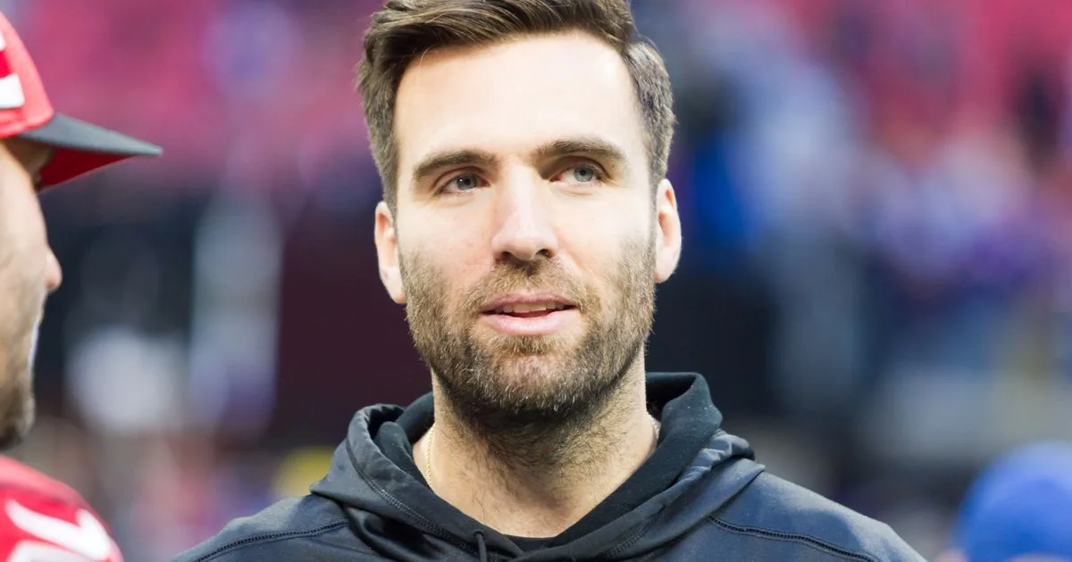 Joe Flacco Told Shedeur Sanders On Netflix That Wearing A Visor As A Quarterback Makes You Look Like An Idiot