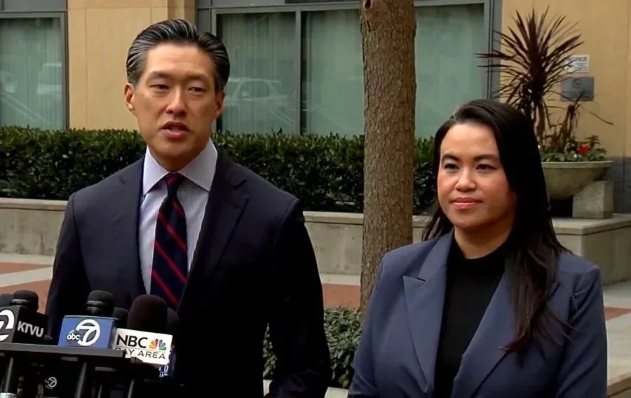 Oakland Mayor Indicted—But DOJ’s Star Witness Bounced the Bribe Check
