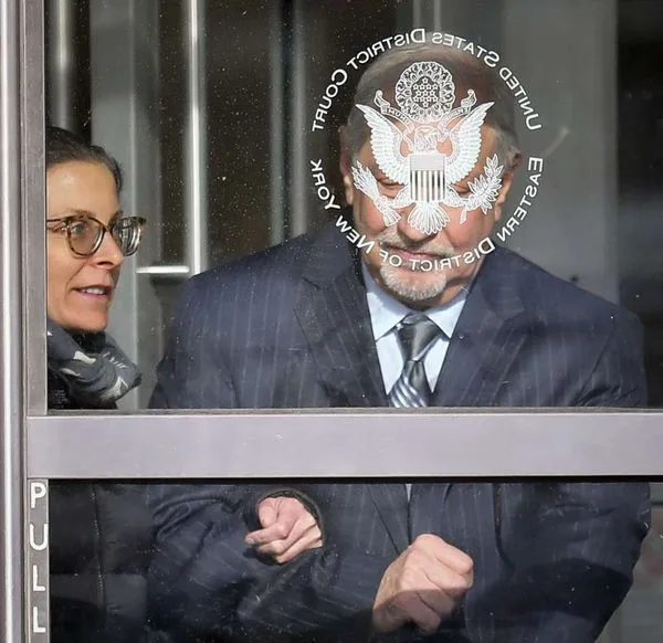 Clare moments after fainting - leaves court with attorney Mark Geragos