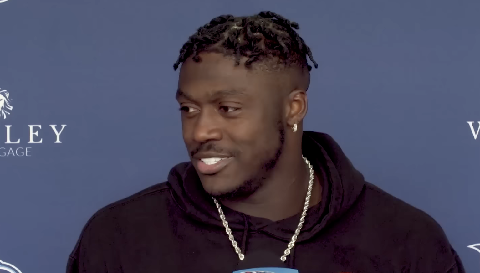 AJ Brown Trade To New England Is Imminent According To Multiple Reports