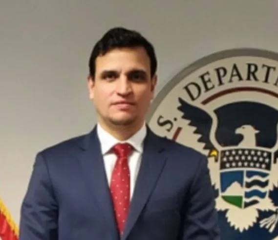Eduardo Asúnsolo Becomes US Citizen