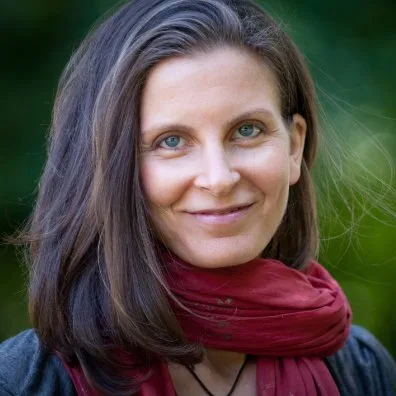 Clare Bronfman’s claims on Raniere dissected