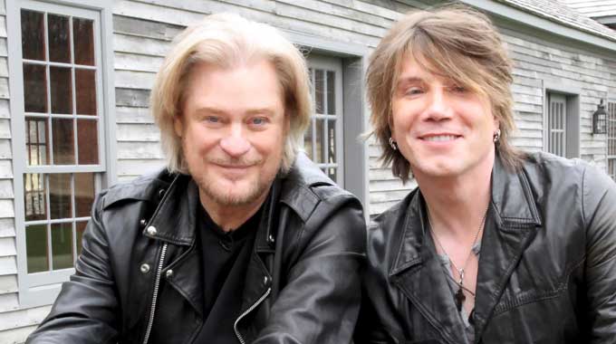 Live At Daryl's House with Daryl Hall and John Rzeznik - 3.25 @ Seneca Casino Events Center
