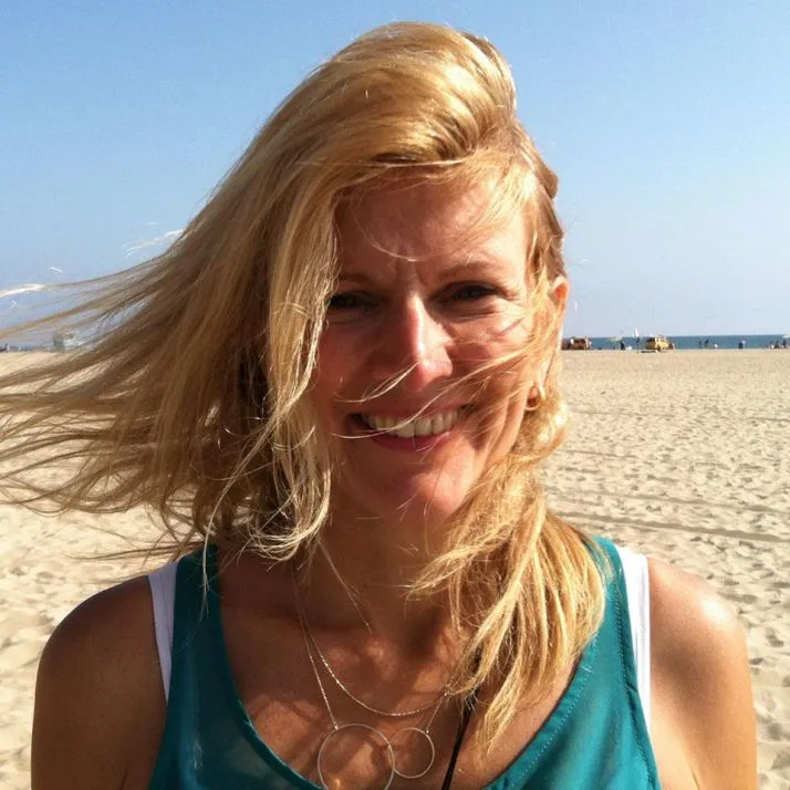 ESP High Rank Esther Chiappone’s financial troubles date to at least 2011… a long time without executive success….