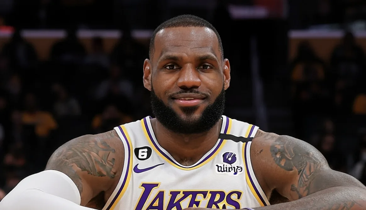 LeBron James Is Being Pursued Seriously By The Golden State Warriors