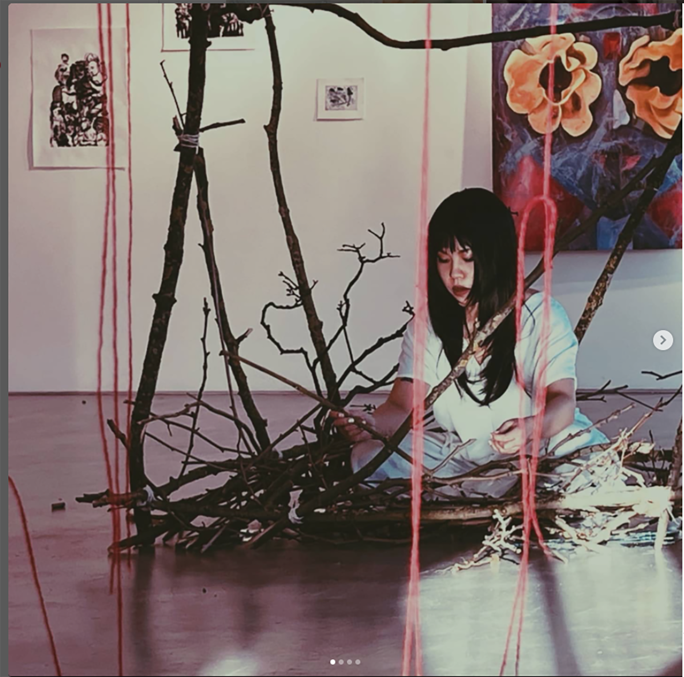 Writing the Self Across Dual Threads: The Interwoven Art Practices of Zheqi Jia (Qii)