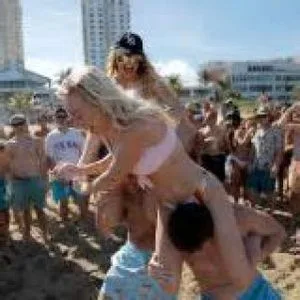 Spring Break crowds