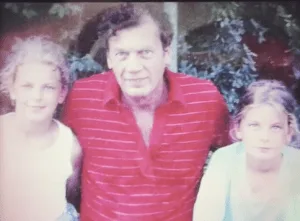 TNT Bronfman and daughters