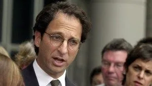 Justice Department prosecutor Andrew Weissmann during the Arthur Andersen trial in Houston in 2002. The legal veteran, whose latest post was with the special counsel's office, is stepping down.
