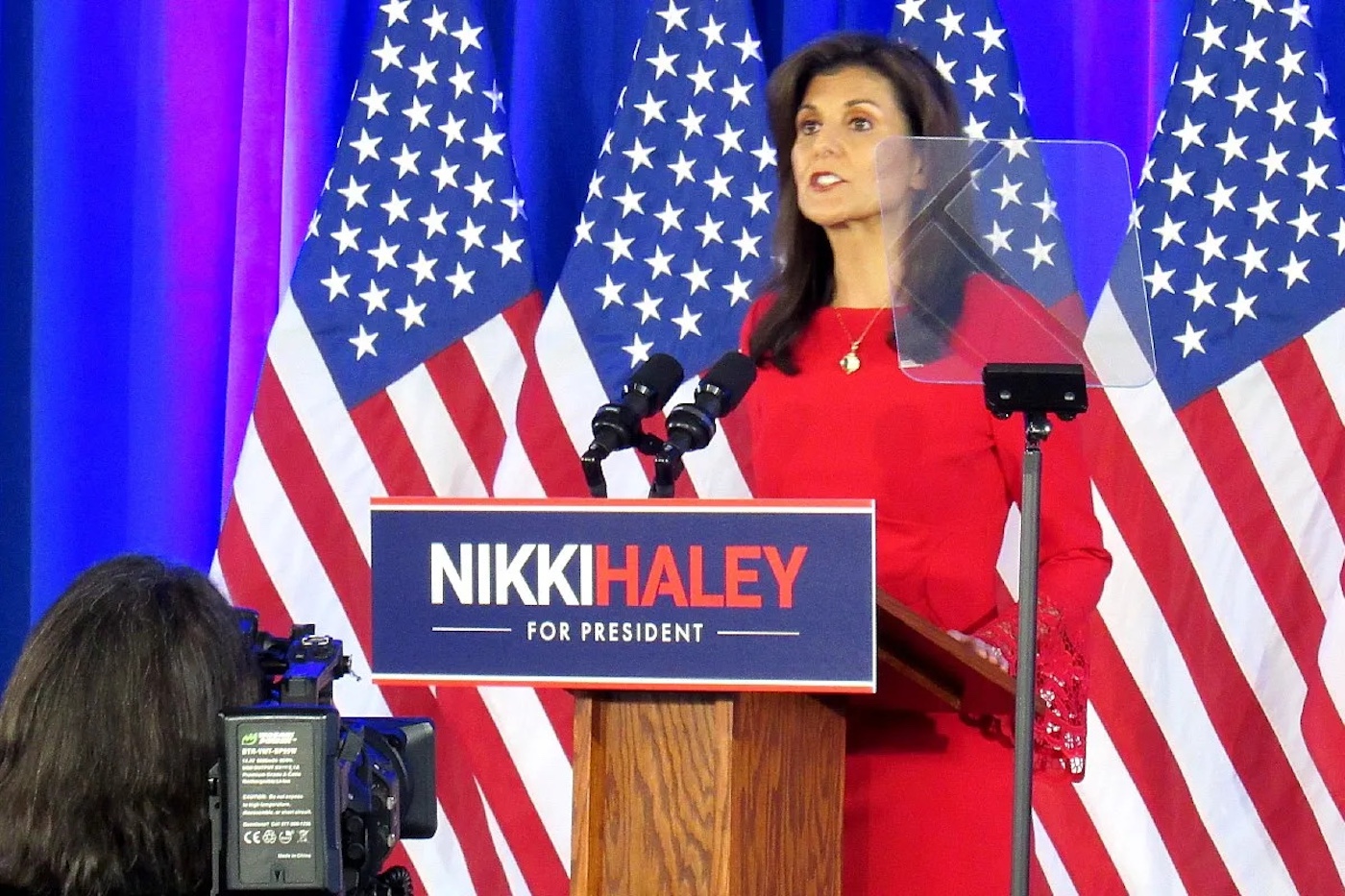 Somber Haley suspends presidential campaign
