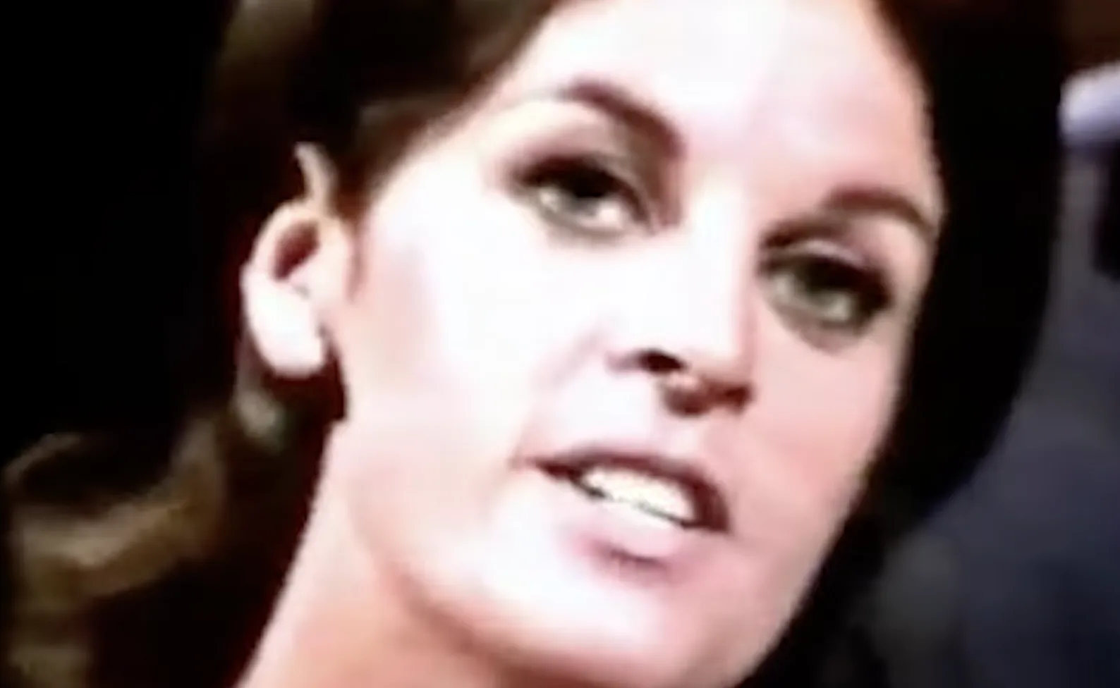 Claudine Longet, Singer Who Shot Olympic Skier Spider Sabich, Dies At 84