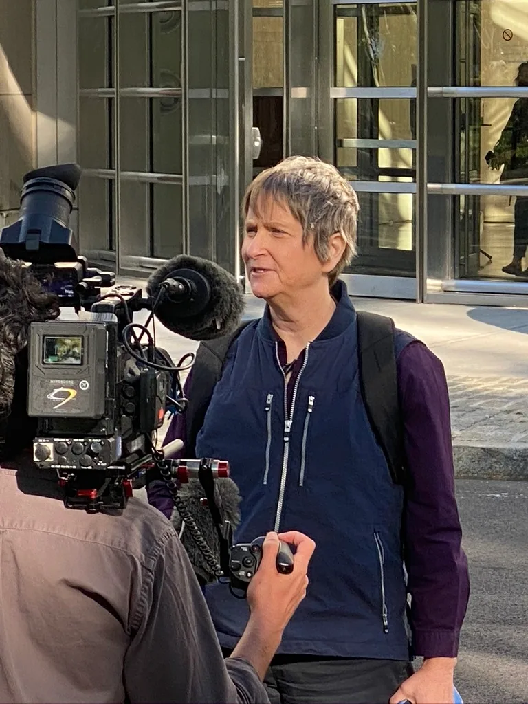 Susan Dones Weighs in on the Nxivm-5 and Their Efforts to Save Raniere – ‘What Is Wrong With This Picture?’