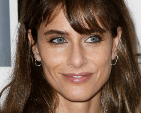 AmandaPeet