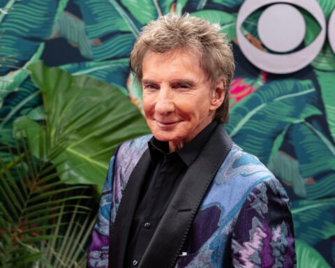 Barry Manilow