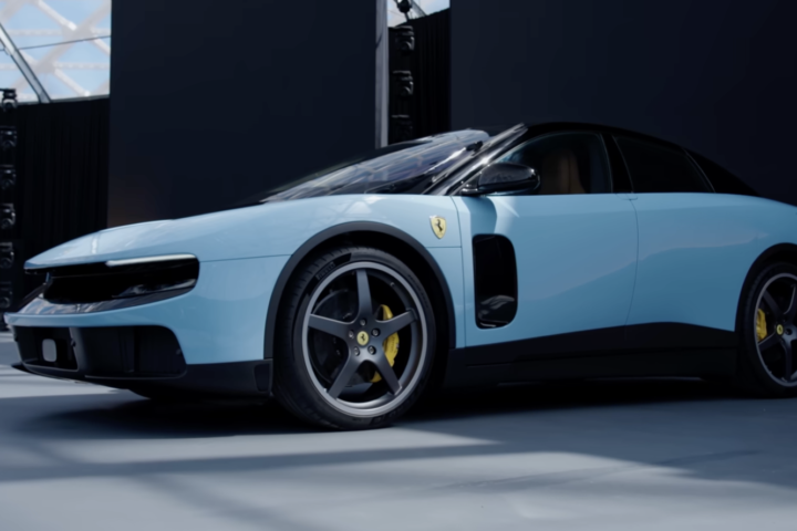 Ferrari Luce