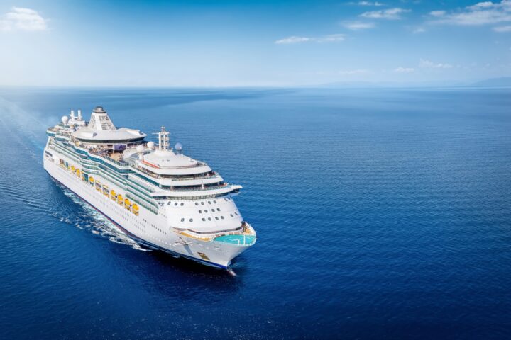 Cruise Ship